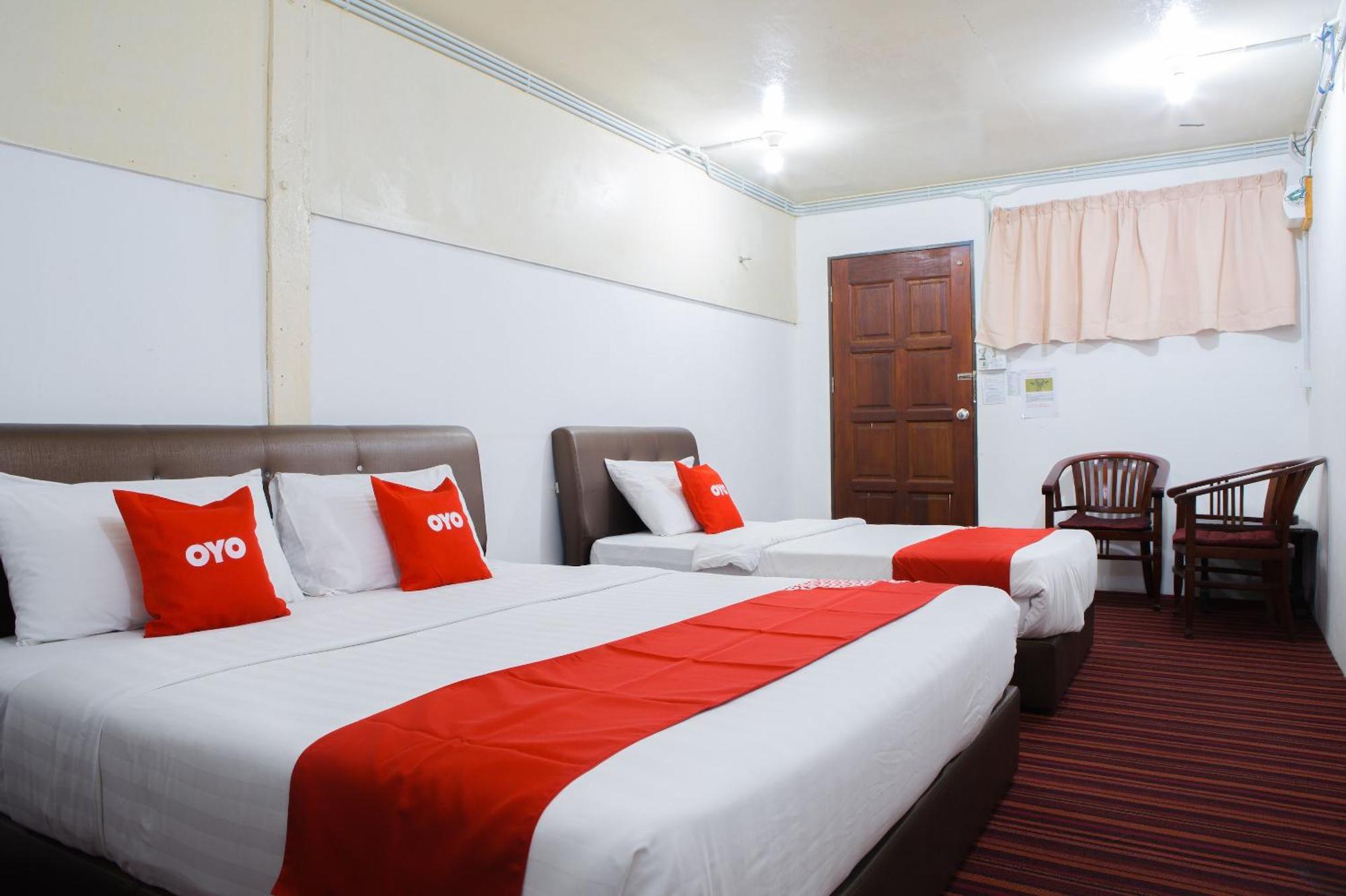 Oyo 90037 The 7 Lodge Tambunan Exterior photo