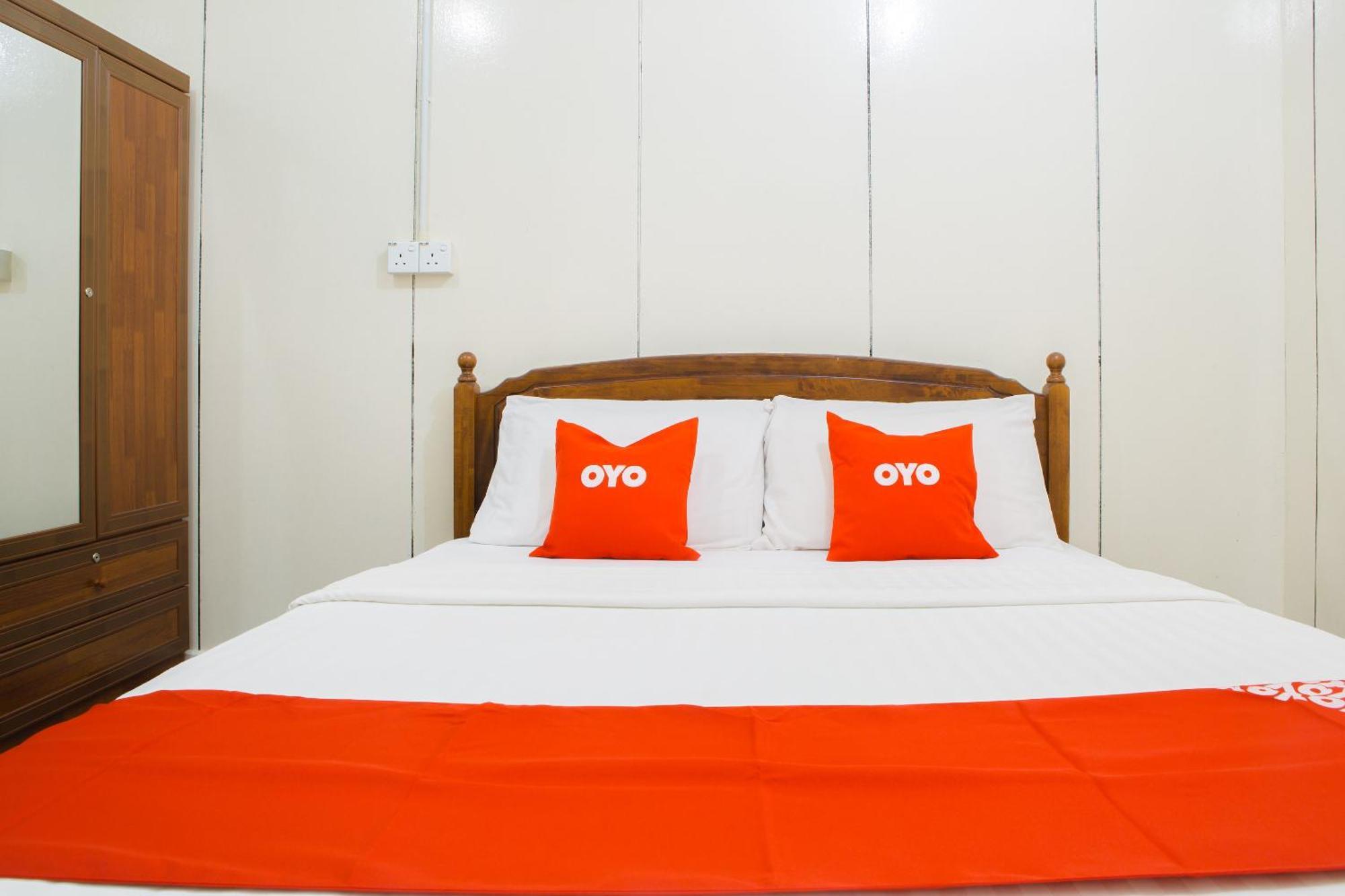 Oyo 90037 The 7 Lodge Tambunan Exterior photo